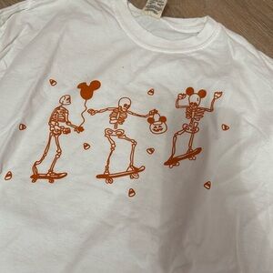skeleton skateboarding mickey tee 🧡 size 2xl